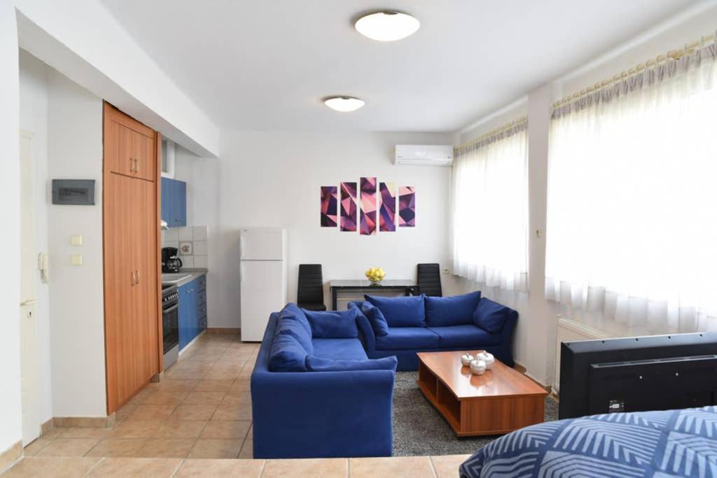 A Modern Bright Studio In The Center Of Kastoriá Eksteriør bilde